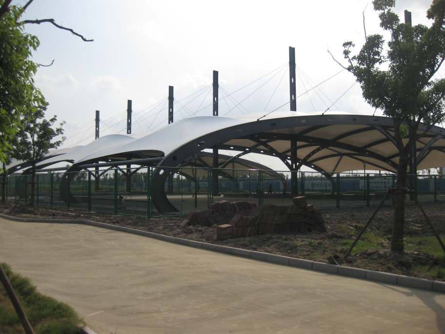 夜宿星空：露营帐篷与露营的乐趣-2