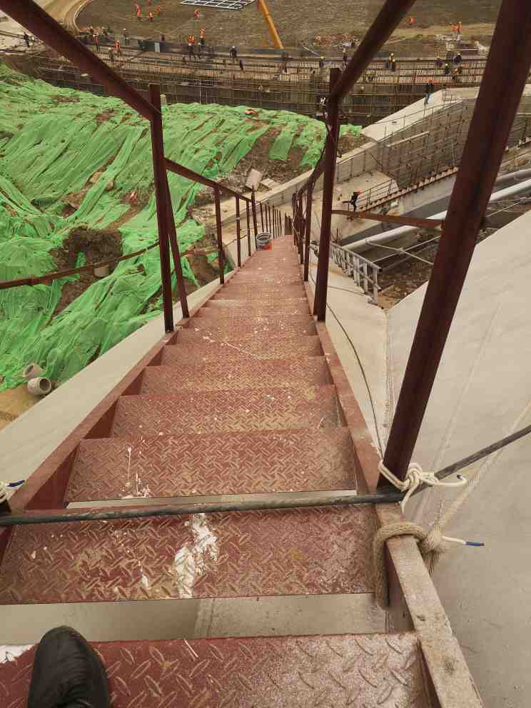 张拉膜景观造价分析-3