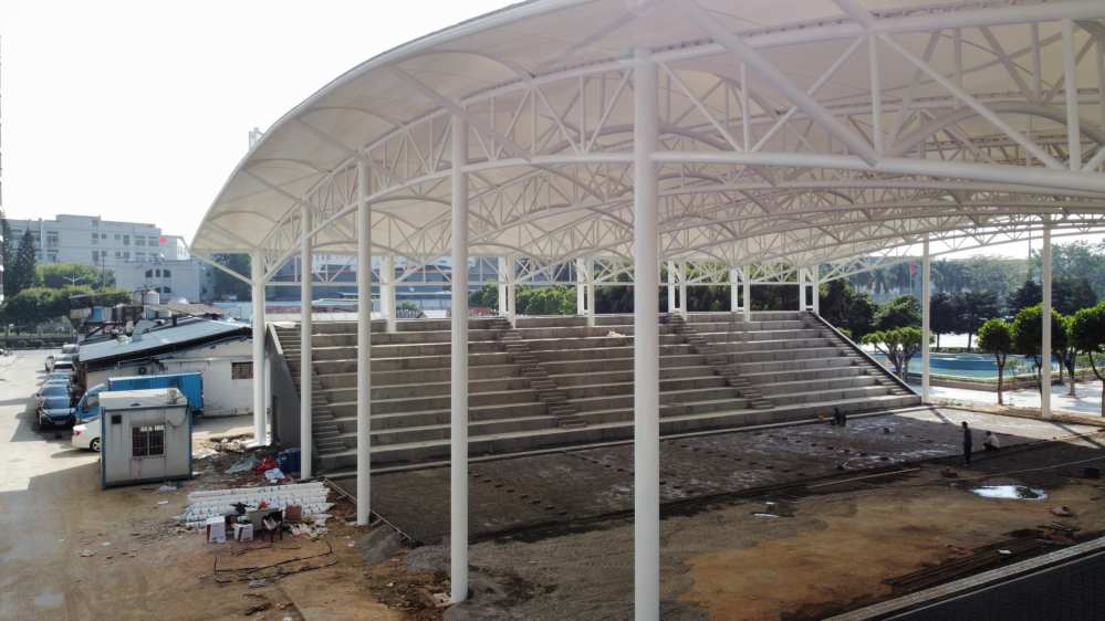 汽车车棚膜结构的重要性-1