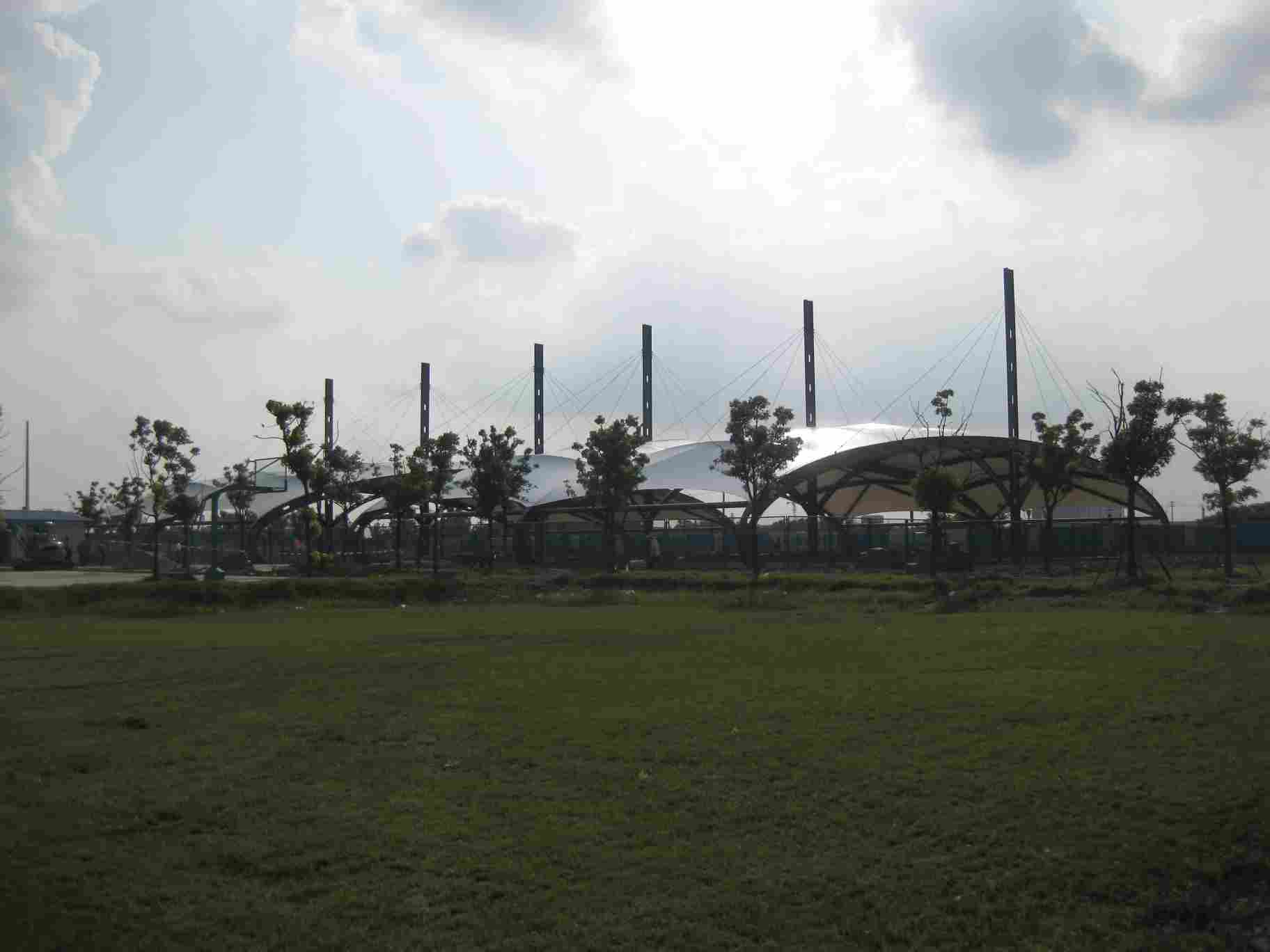 膜结构体育场看台：未来体育建筑的新篇章-1