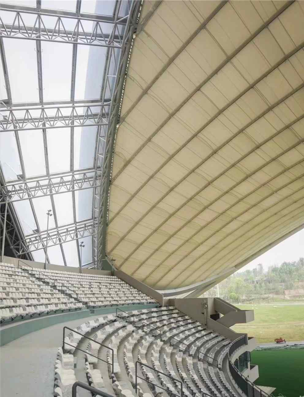 揭秘野外露营必备神器：帐篷-2